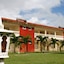 Los Laureles