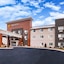 La Quinta Inn & Suites By Wyndham Elkhart