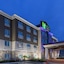 Holiday Inn Express Hotel & Suites - Houston Space Center By Ihg