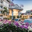 Romeo Palace