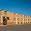 Super 8 By Wyndham Lincoln West