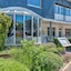 RAVEL Hotel Cyrano
