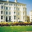 The Ellesmere Hotel