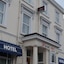 Hotel 261