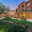 Courtyard By Marriott Richmond Airport