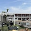 Midtown Inn & Suites