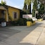 Pavilions Motel