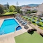 Sunday Hotel
