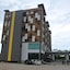 S Tara Grand Hotel