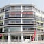 Leo Express Hotel