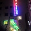 Hotel Crown Inn