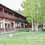 Alpine Lodge