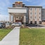 Comfort Inn And Suites Calgary Airport North