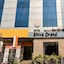 Capital O 11563 Hotel Shiva Grand Inn