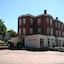 Redlands Hotel