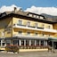 Tourist Hotel