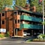 Snow Lake Lodge
