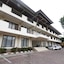 Reddoorz Premium @ Bukit Damai Indah
