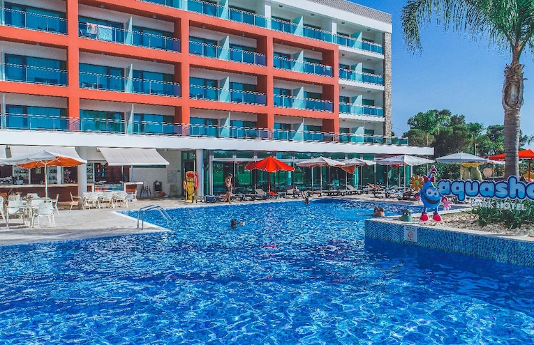 Piscinas - 1