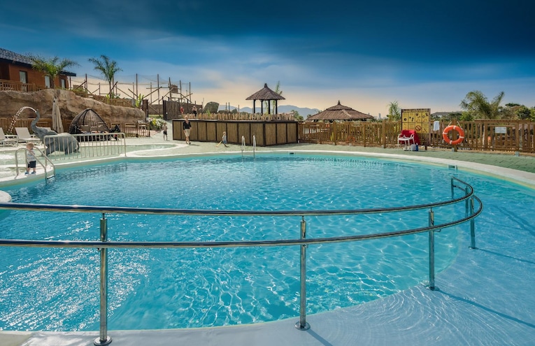 Piscinas - 1